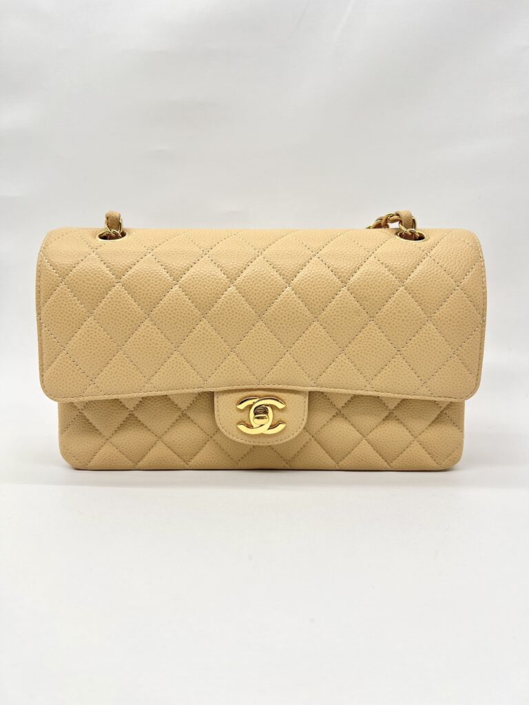 Medium Classic D Flap Caviar Beige GHW