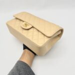Medium Classic D Flap Caviar Beige GHW