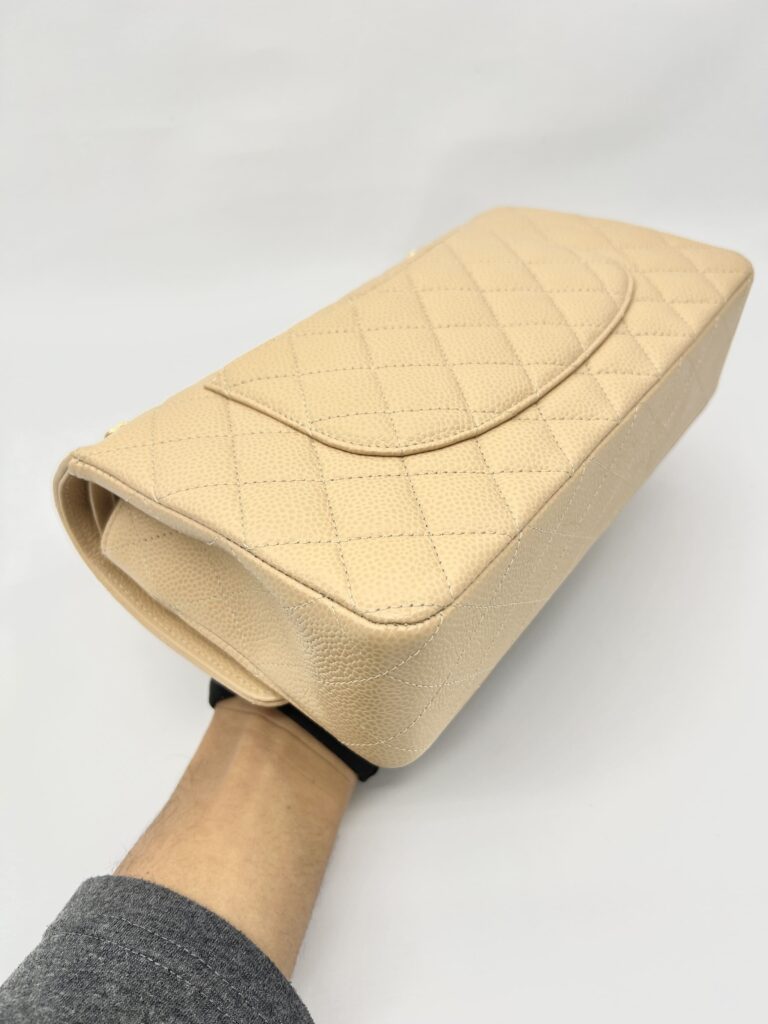 Medium Classic D Flap Caviar Beige GHW