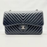 Jumbo Classic D Flap Black Chevron Caviar SHW