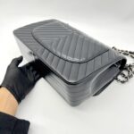 Jumbo Classic D Flap Black Chevron Caviar SHW