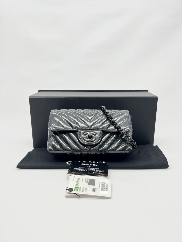 Mini Rectangle Crinkled Patent All Black