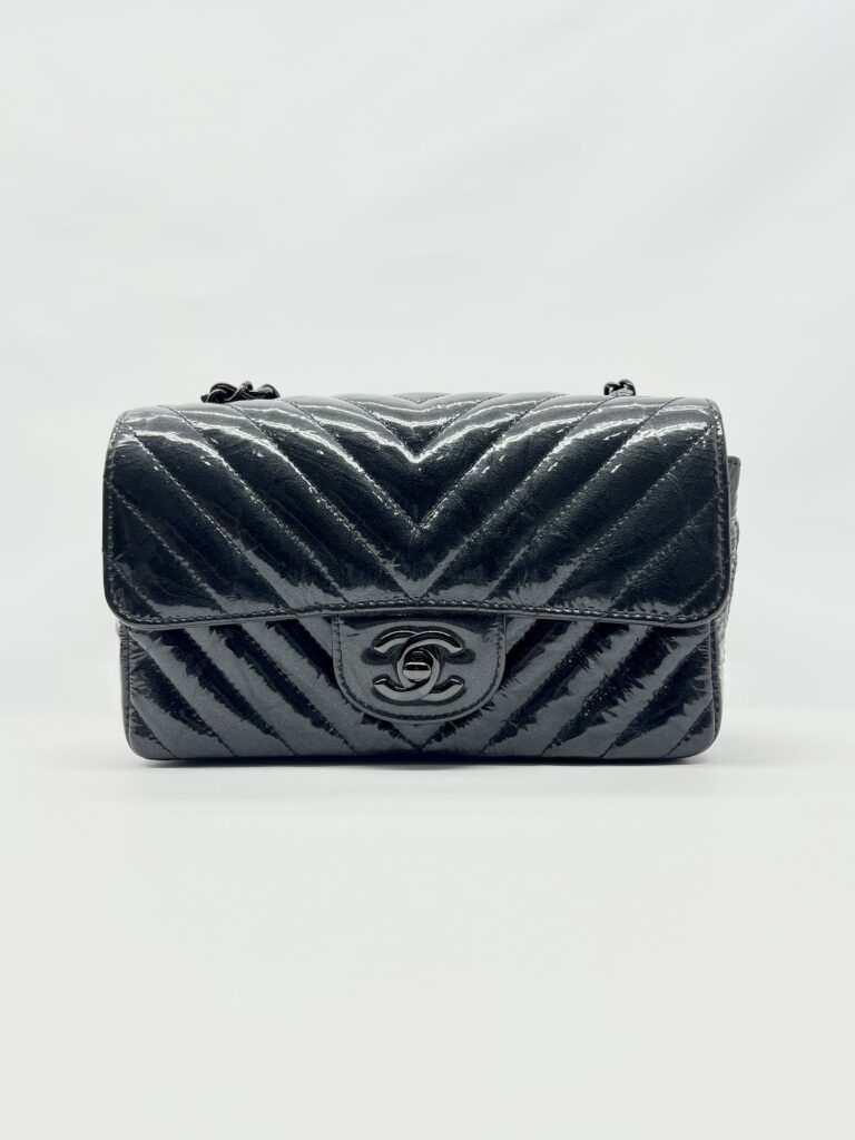 Mini Rectangle Crinkled Patent All Black