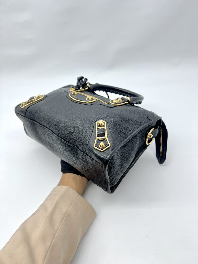 Small City Edge Chevre Black GHW