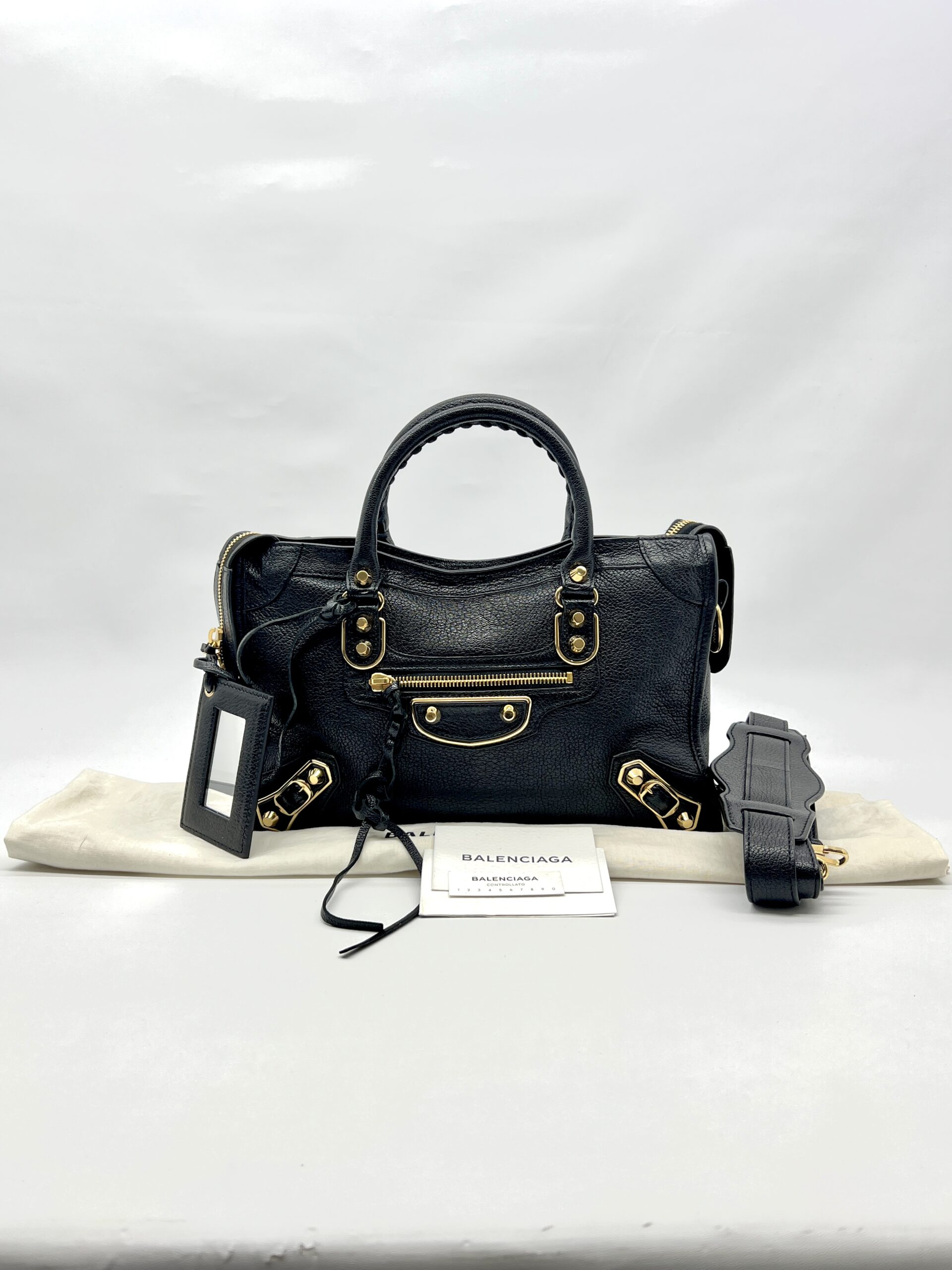 Small City Edge Chevre Black GHW