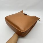 Evelyne 29 Epsom Gold GHW