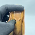 Evelyne 29 Epsom Gold GHW