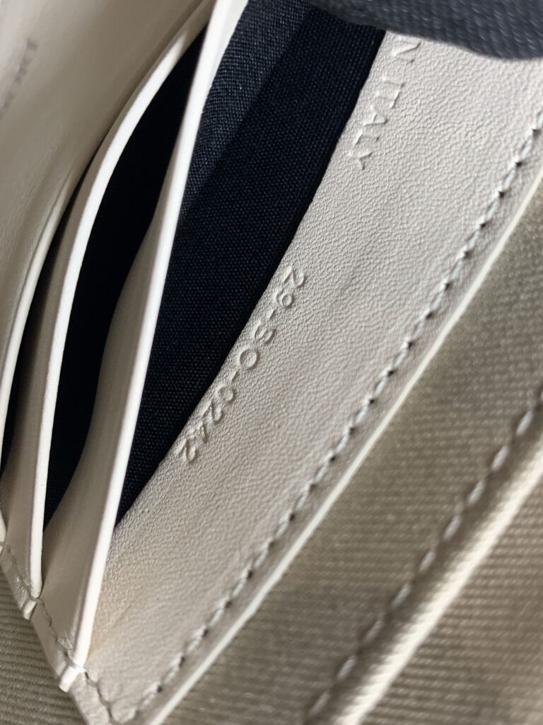 A5 Triangle Pouch White Beige SHW