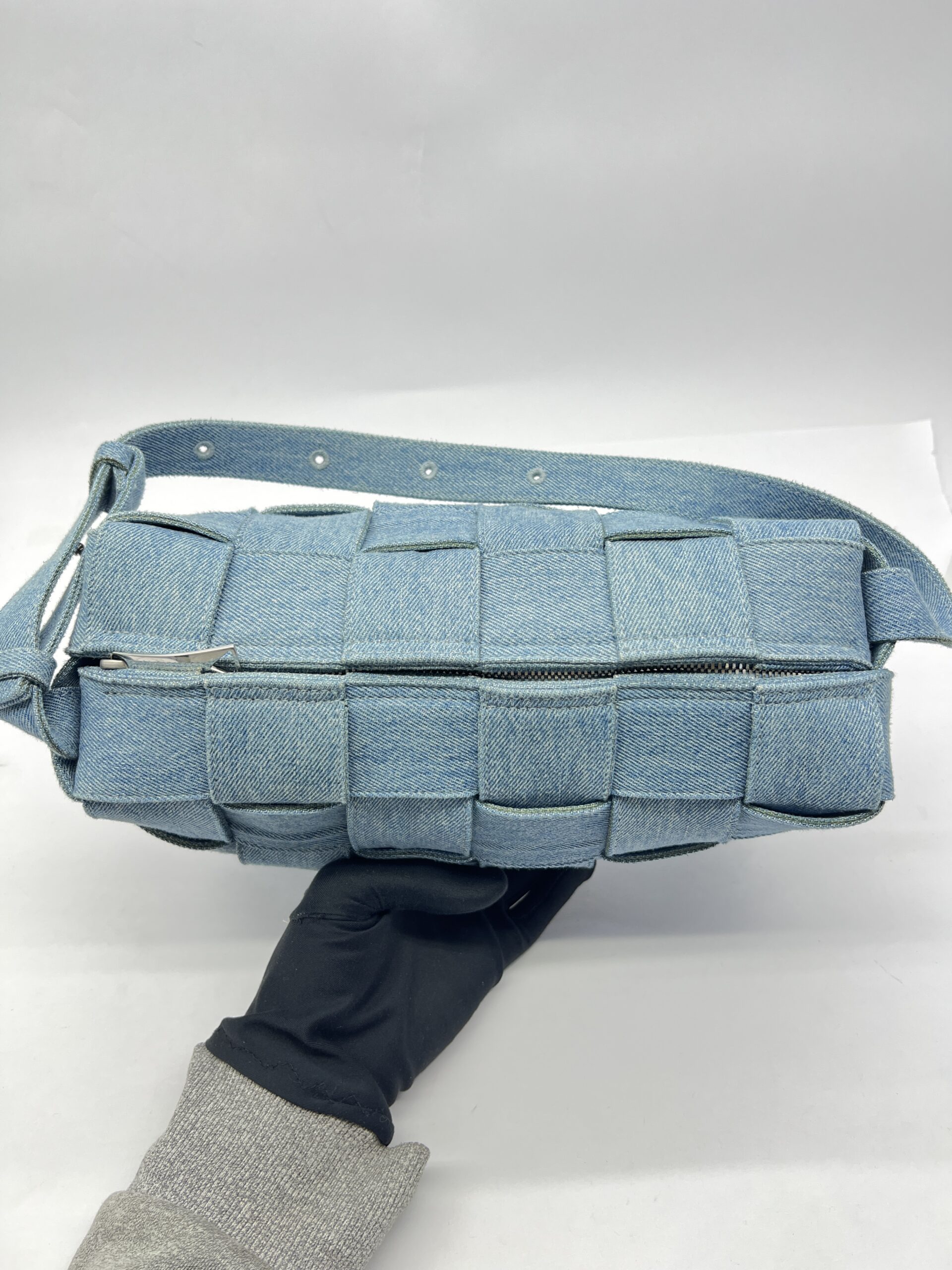 Brick Cassette Intrecciato Washed Denim SHW
