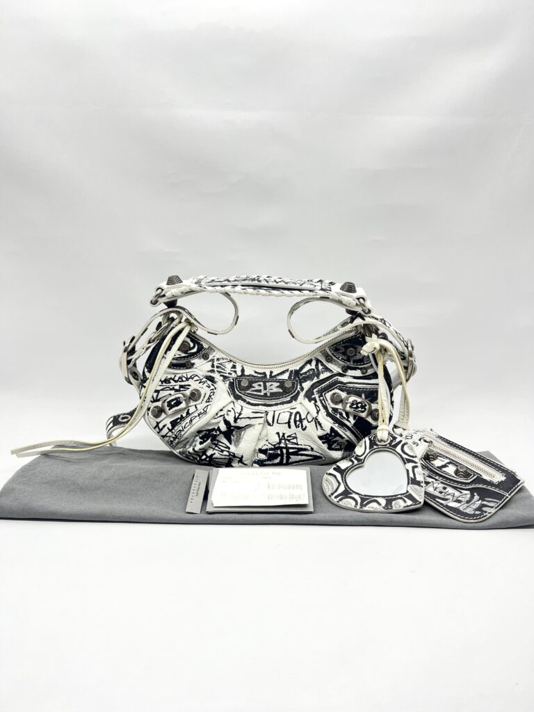 Le Cagole XS Agneau Black White Graffiti SHW