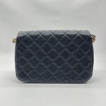 Flap Bag Black caviar GHW