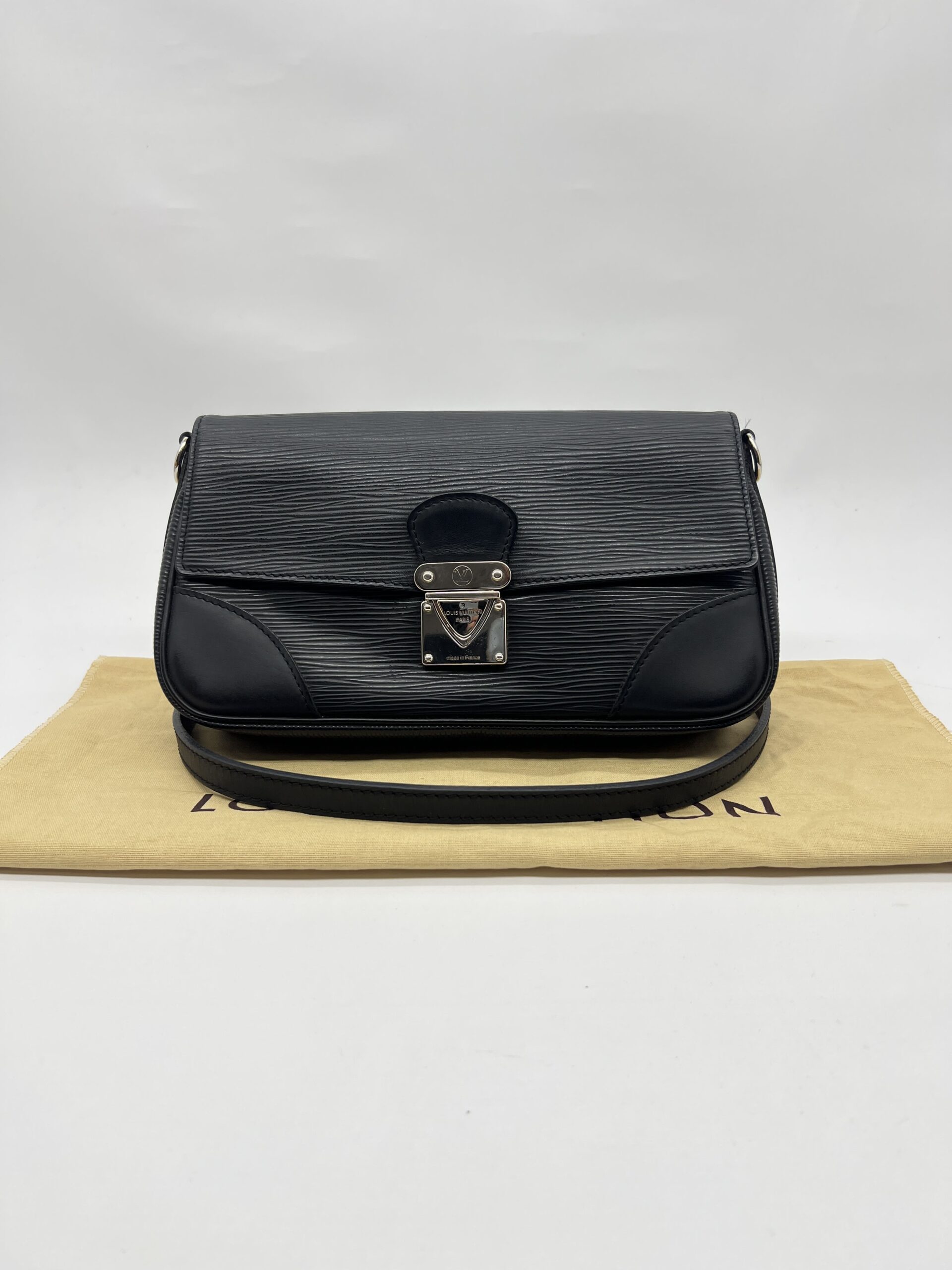 Segur Pochette Epi Black SHW
