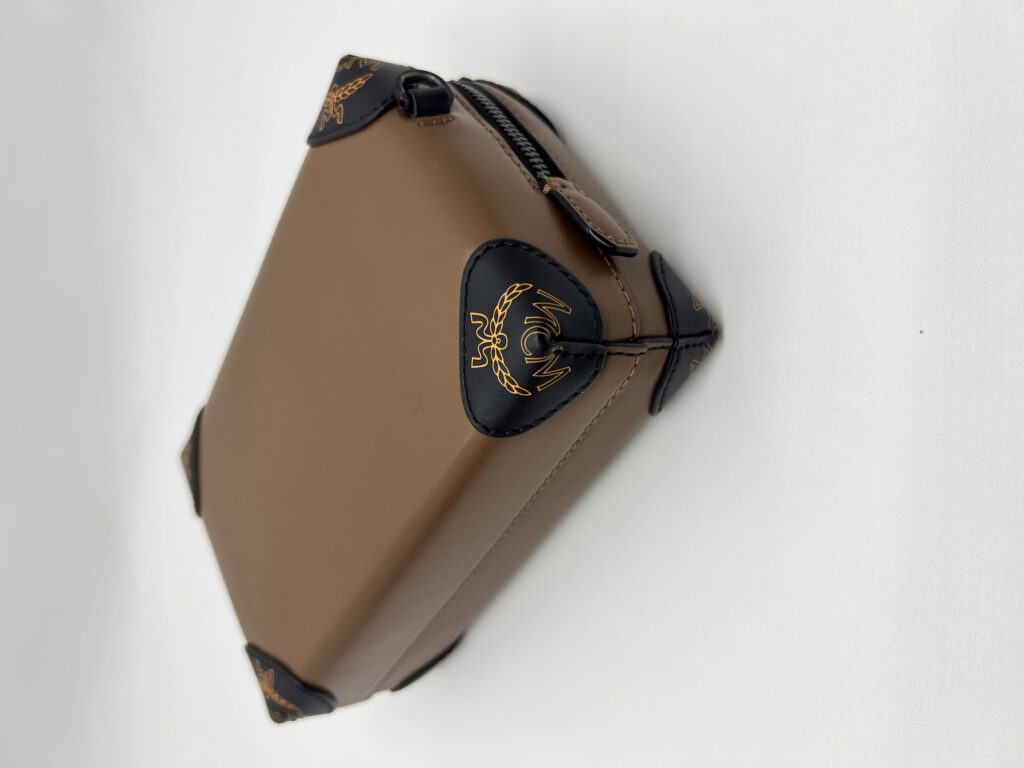 Berlin Box Palmell Brown Black