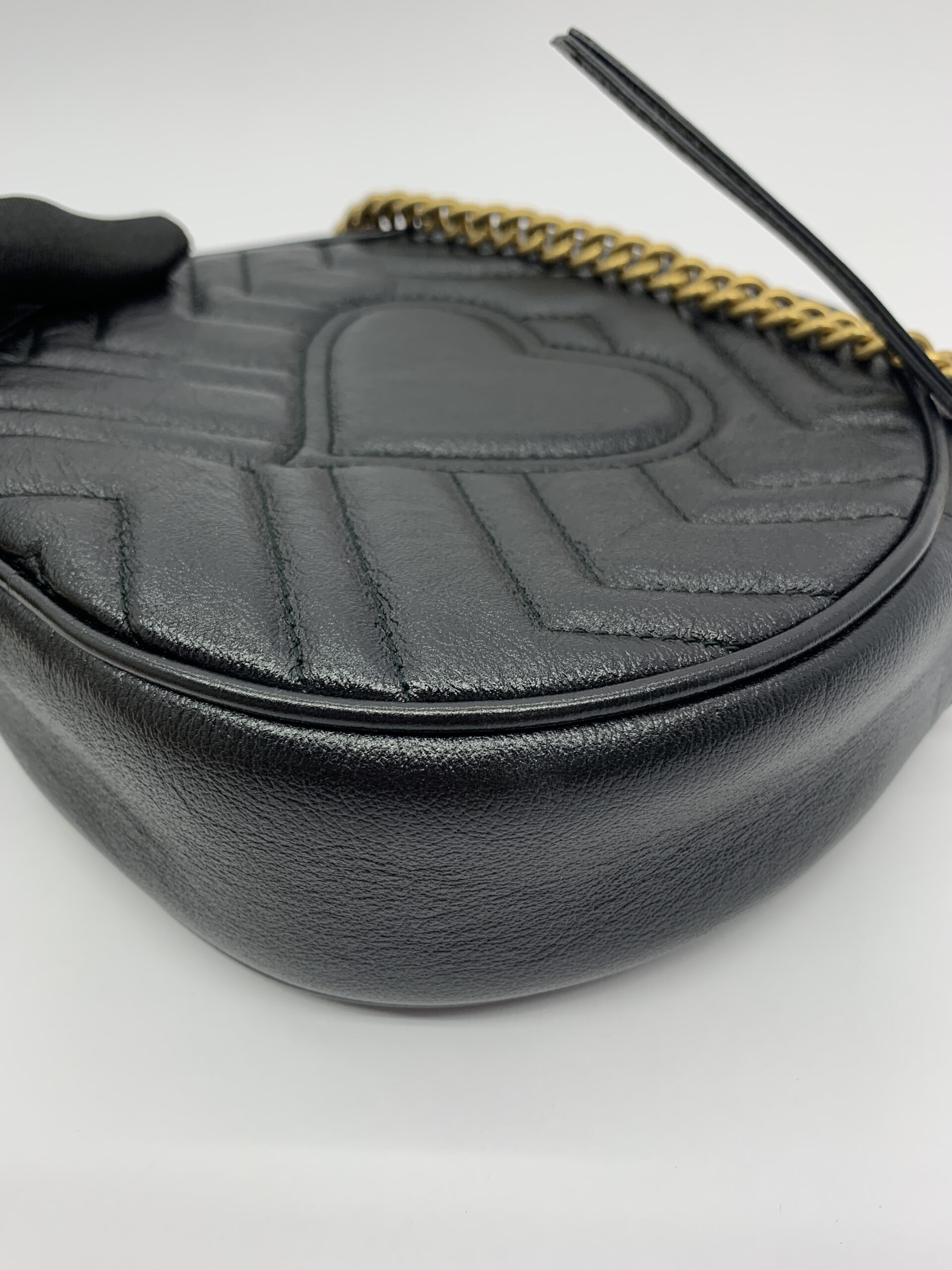 Marmont Round Black GHW