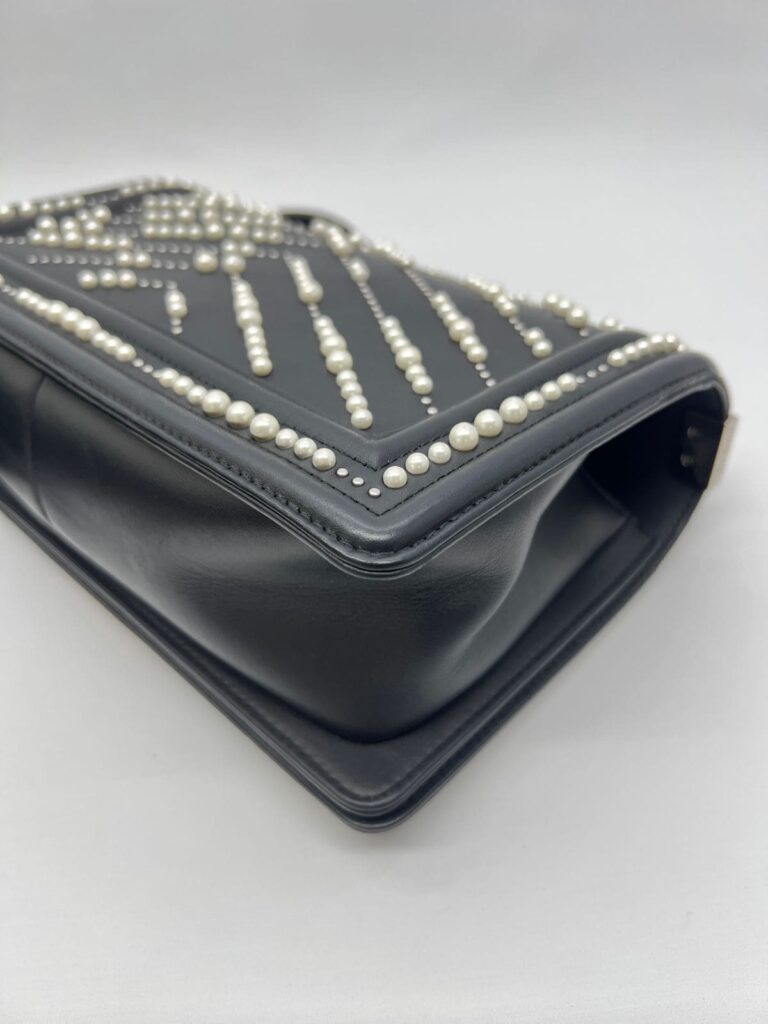 Boy 25 Lambskin Pearl Black SHW