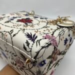 Lady Dior Medium Rosa Mutabilis Embroidered White Multicolor LGHW