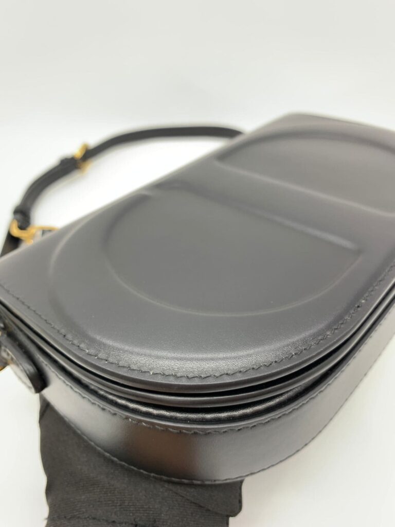 CD Signature Shoulder Bag Smooth Black GHW