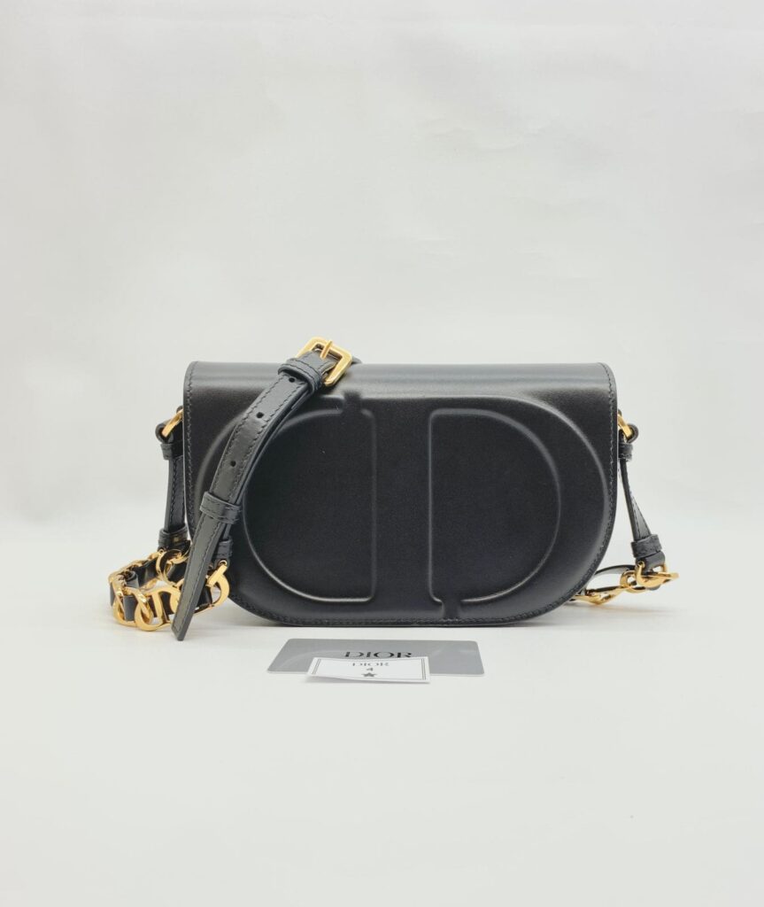 CD Signature Shoulder Bag Smooth Black GHW