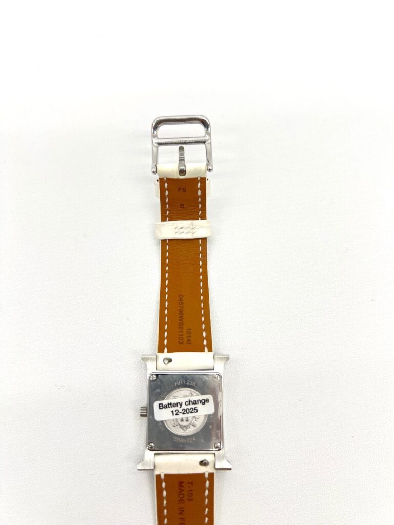 H Hour Small Diamond Alligator Matte Chantily