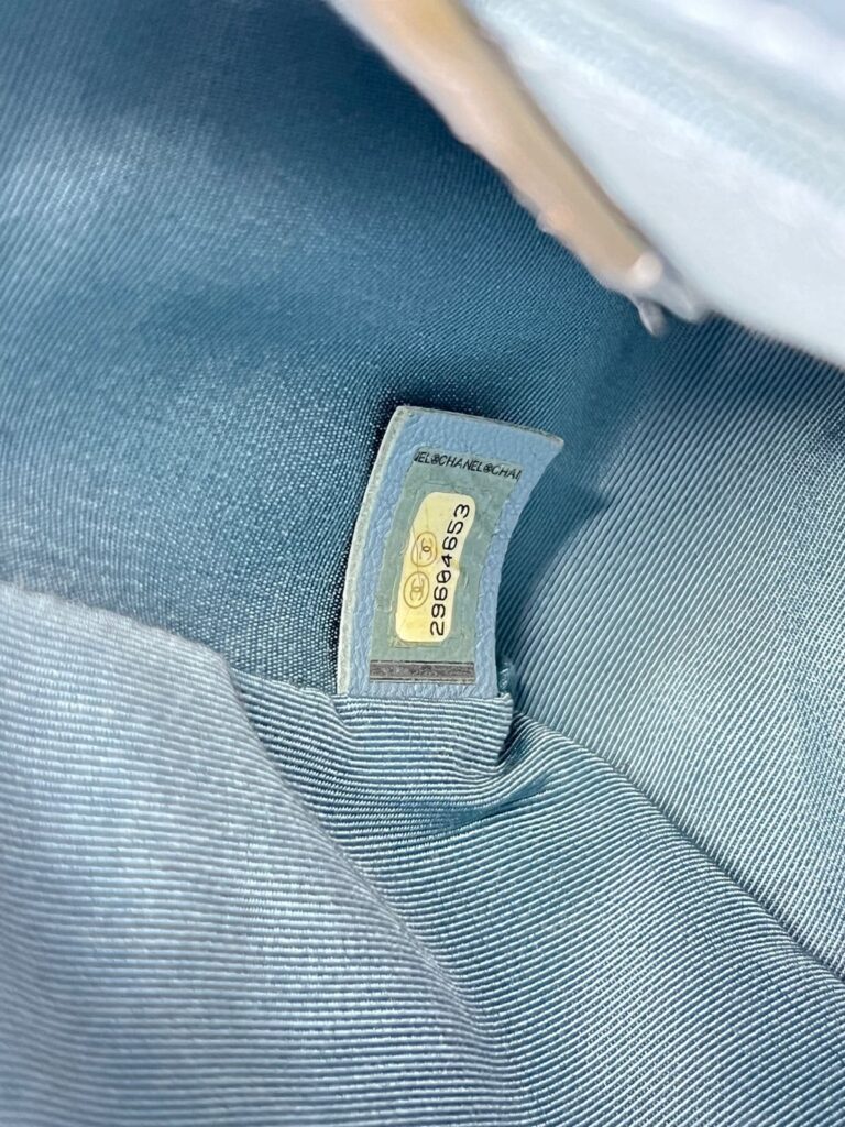 C19 Small Lambkin Blue