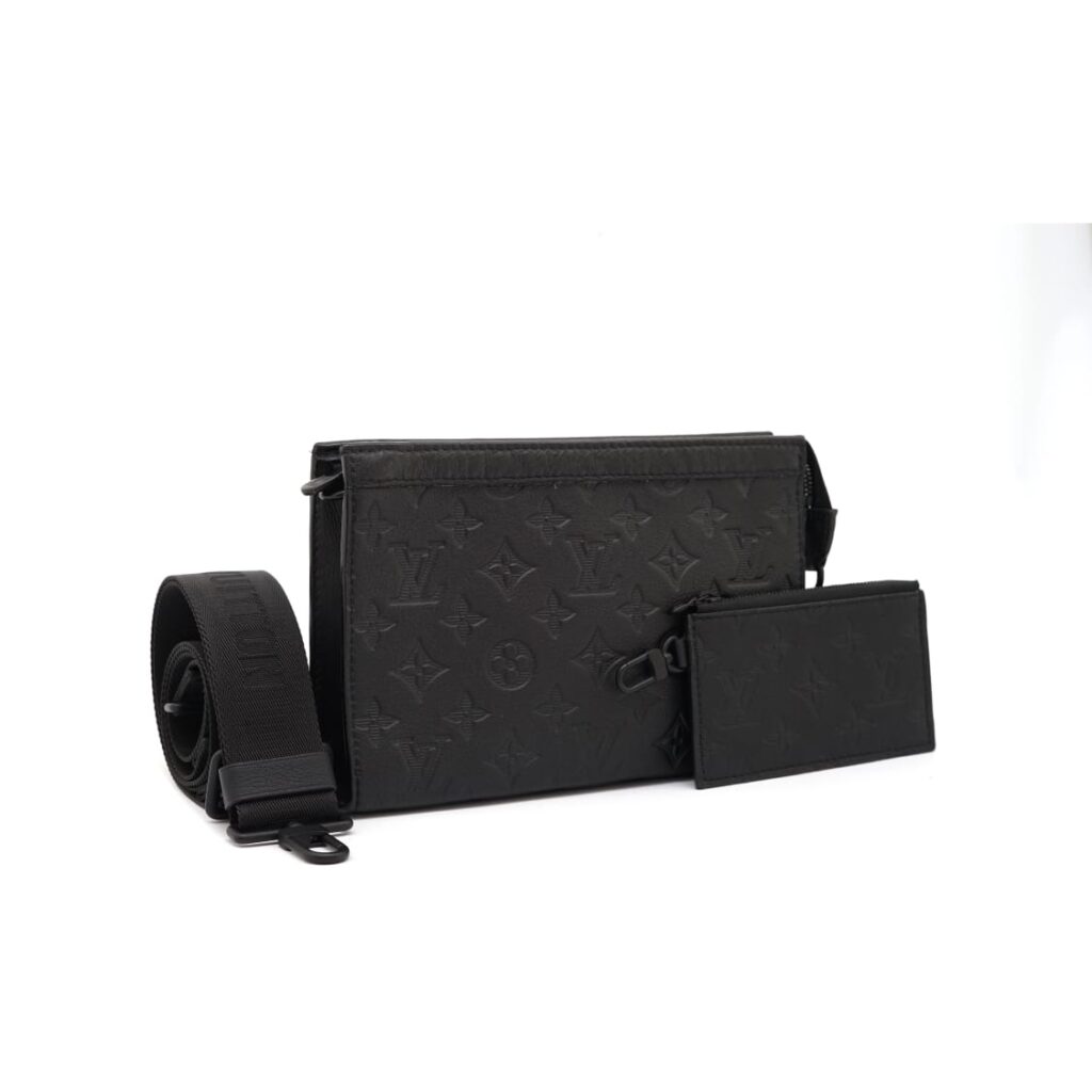 Gaston Wearable Wallet Monogram Shadow Noir