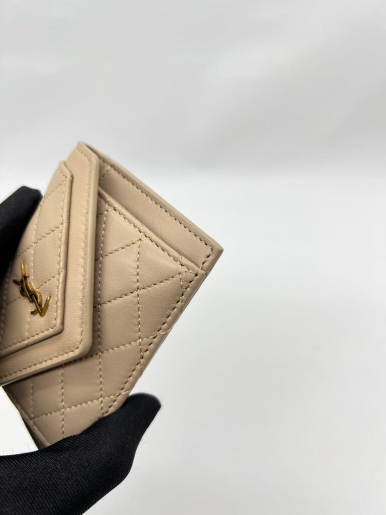 Gaby Small Envelope Beige GHW