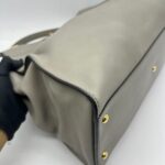 Peekaboo Large Leather Grey