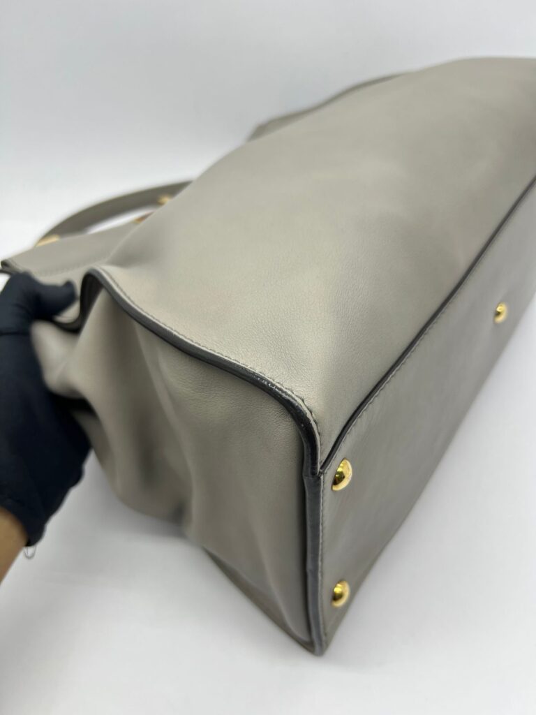 Peekaboo Large Leather Grey