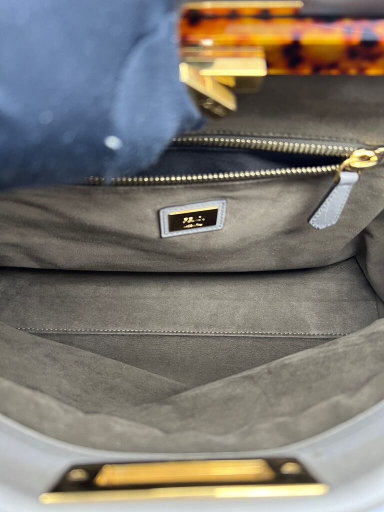 Peekaboo Large Leather Grey