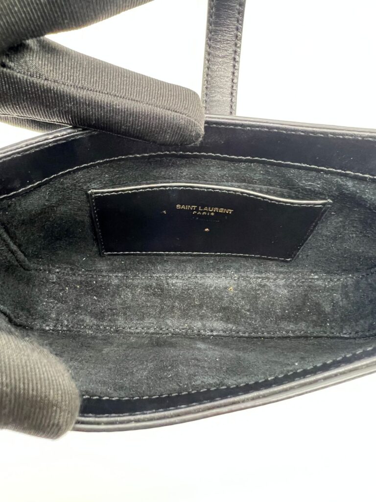 Mini Le 5 A 7 Hobo Black Smooth GHW