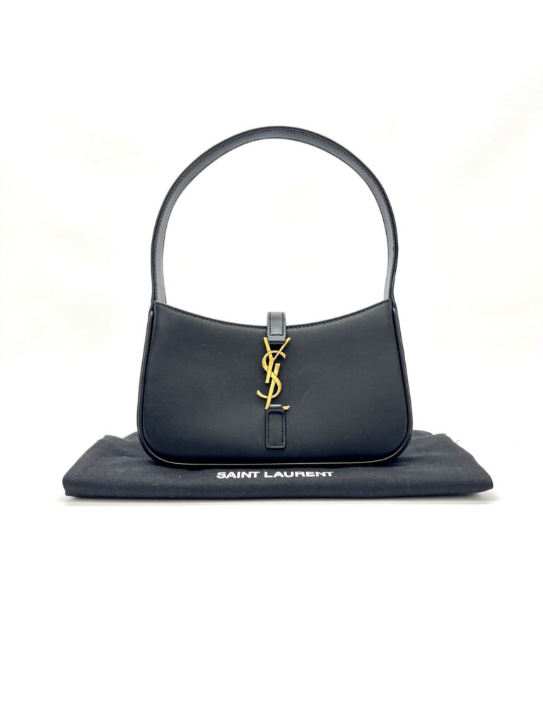 Mini Le 5 A 7 Hobo Black Smooth GHW