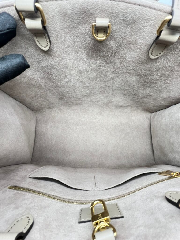 On The Go MM Monogram Empreinte Tourterelle Creme GHW