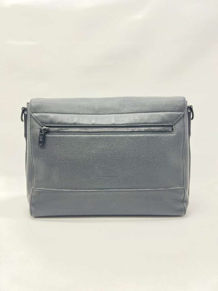 New Messenger Aerogram Black