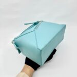 Small Puzzle Edge Light Blue SHW