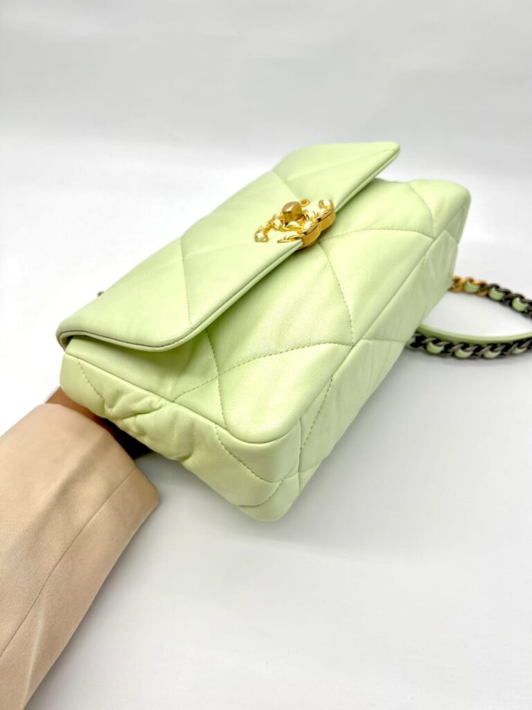 C19 Small Lambskin Mint Green