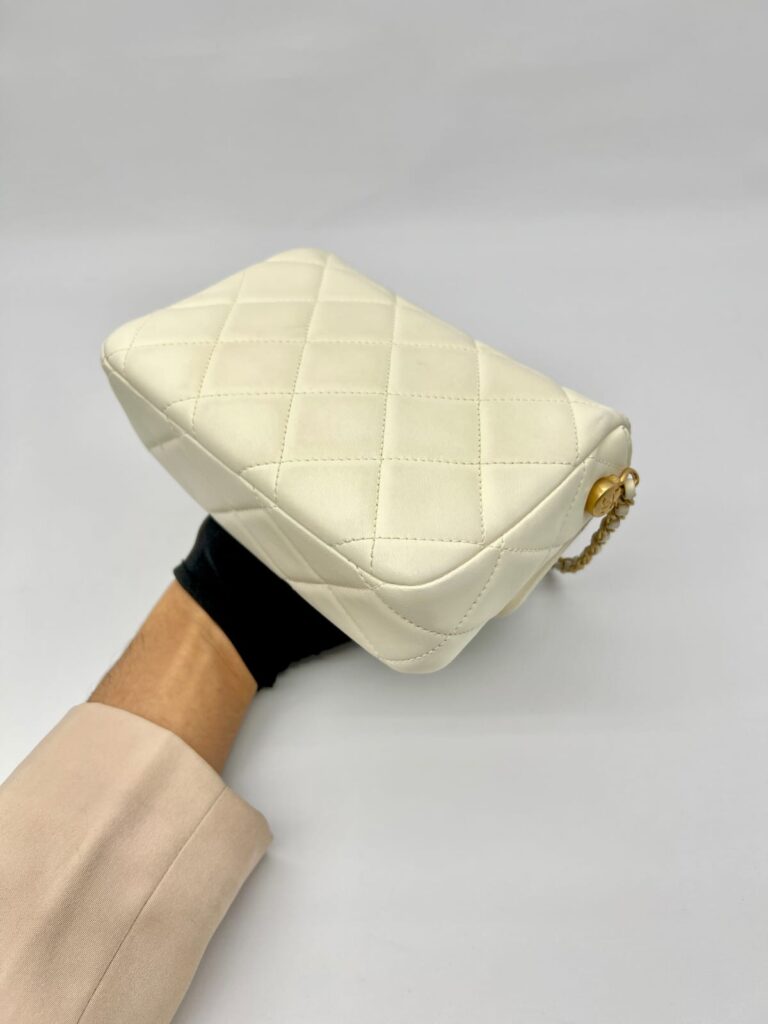 Mini Flap Bag Lambskin White GHW
