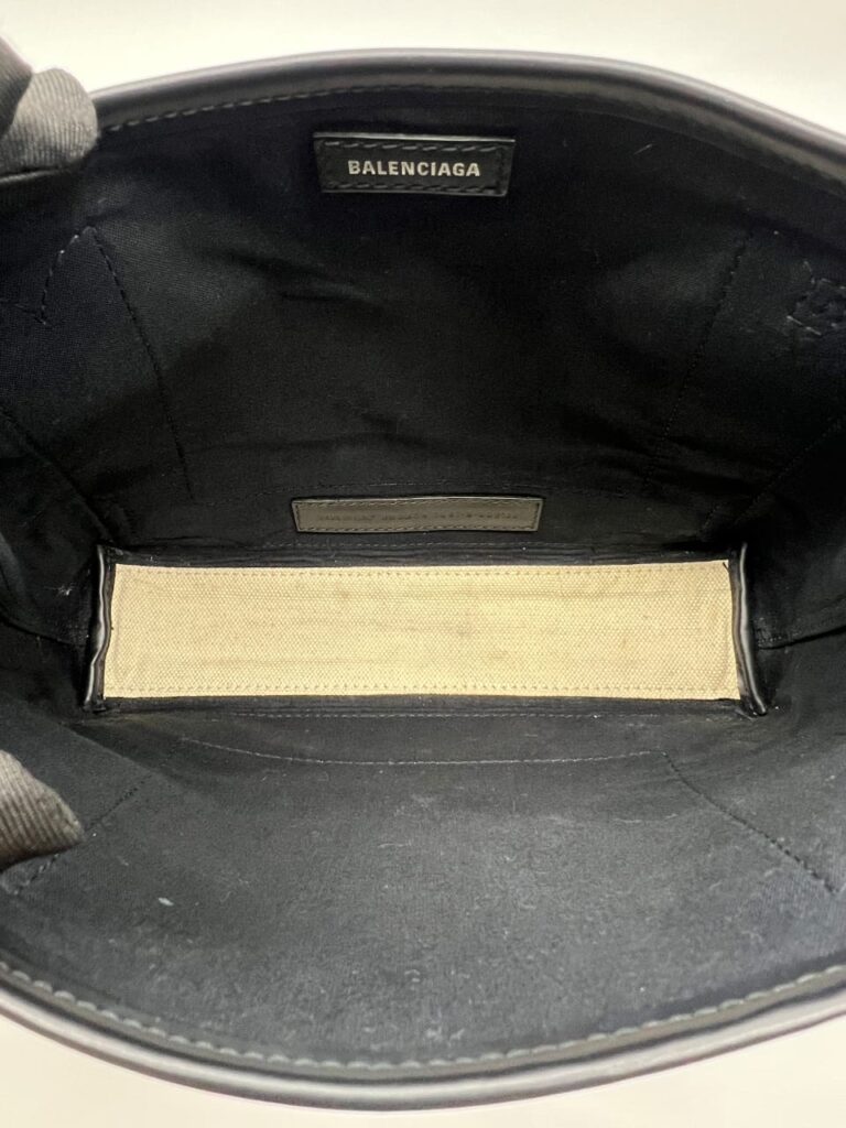 Cabas XS Canvas Ivory Black SHW