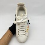 Timeout New Wave White Rainbow Logo