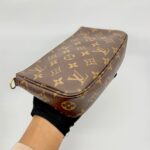 Pochette Accessories Monogram GHW