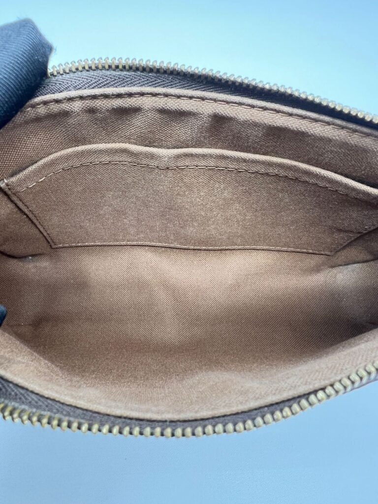 Pochette Accessories Monogram GHW