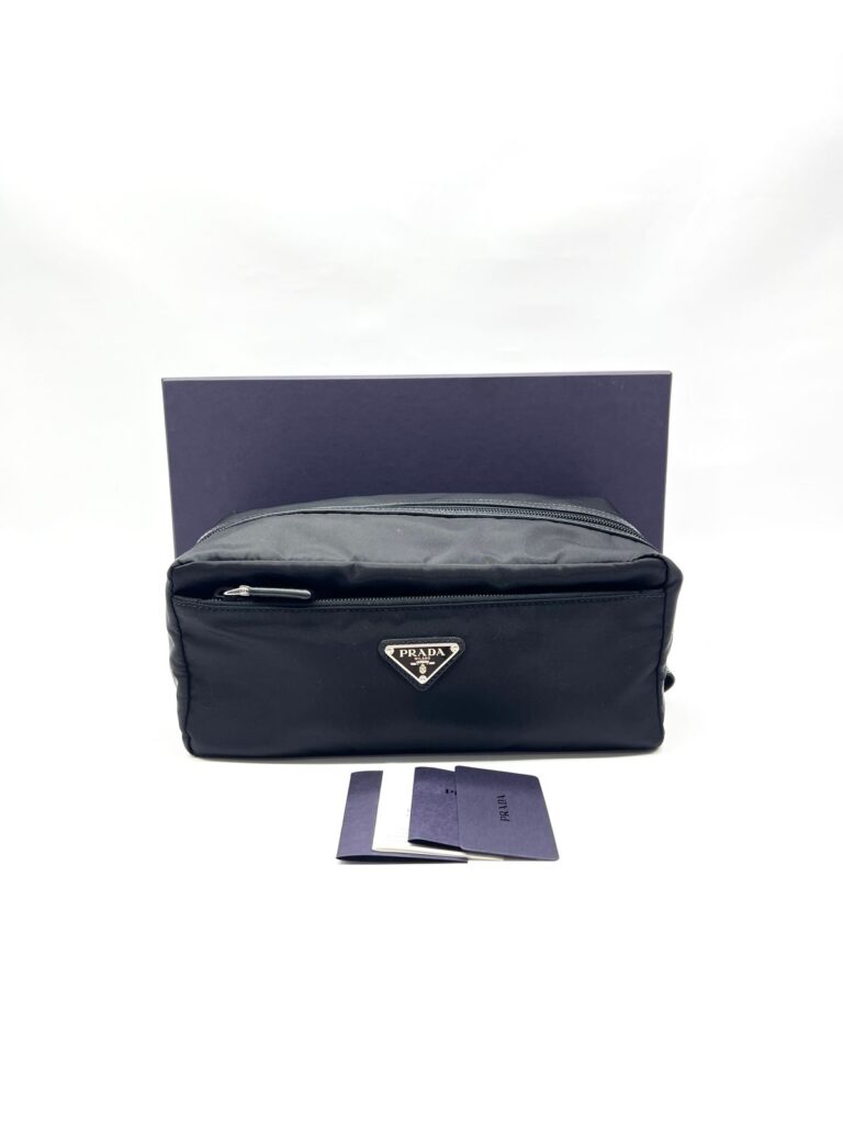 Triangle Logo Travel Re-Nylon Saffiano Nero SHW