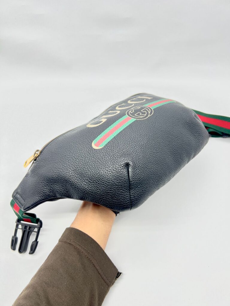 Bumbag Capitan Black GHW