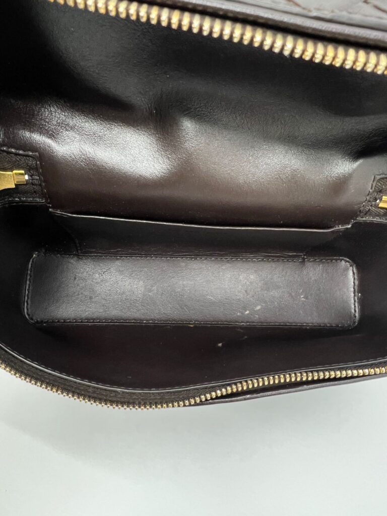 Bang Bang Vanity Case Fondant GHW