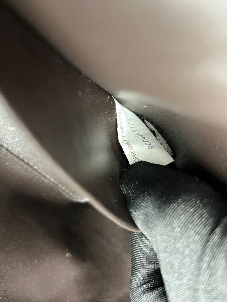 Bang Bang Vanity Case Fondant GHW