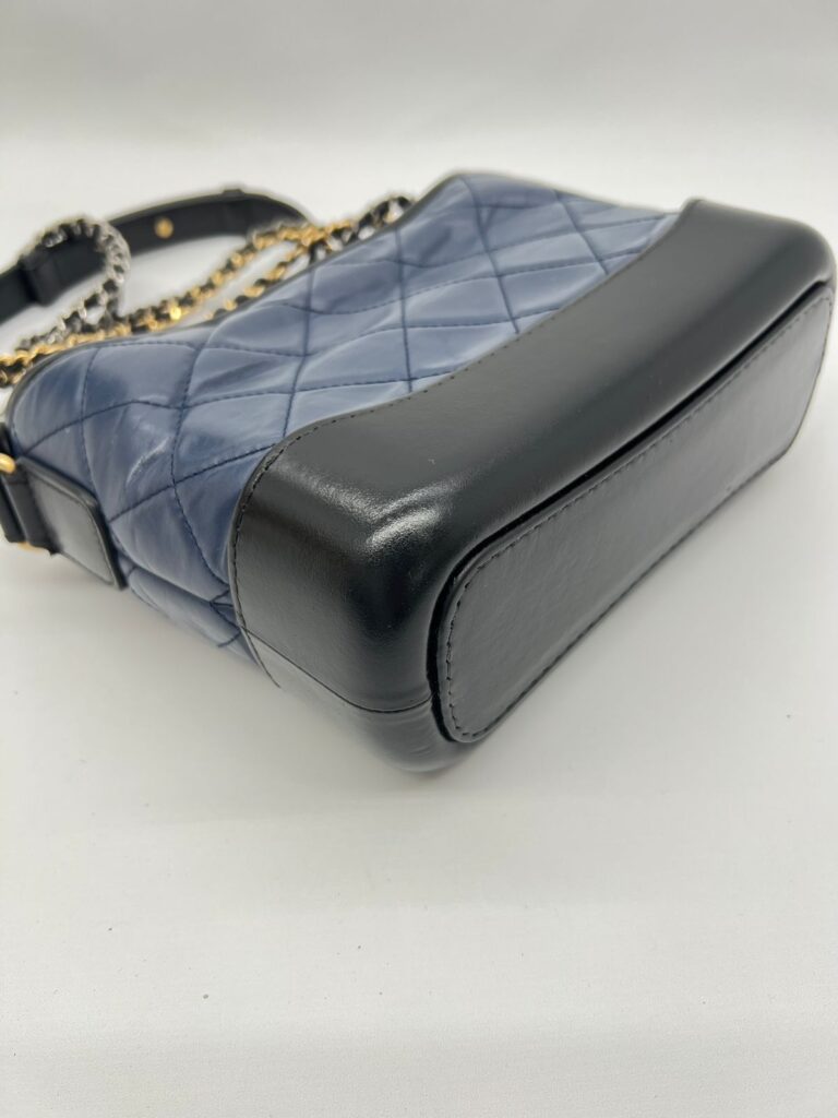 Gabrielle Small Black Navy