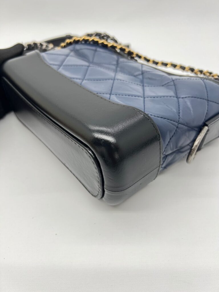 Gabrielle Small Black Navy