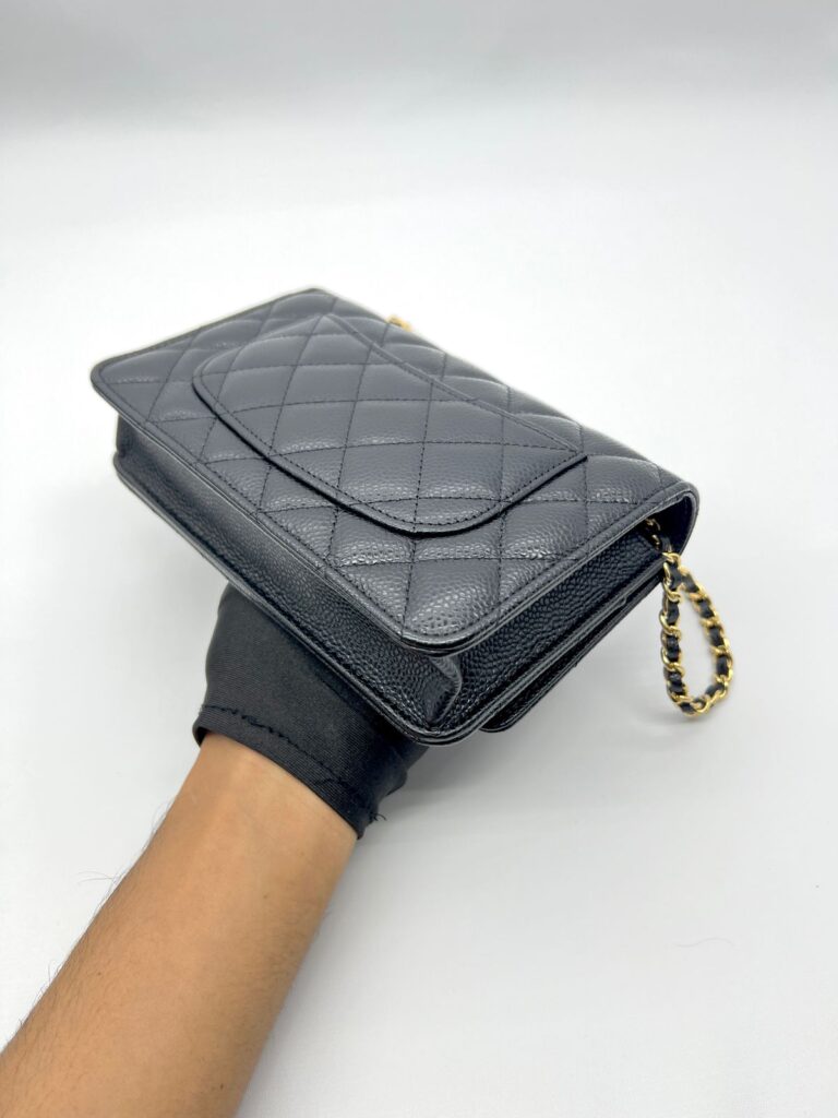 Classic WOC Black Caviar GHW