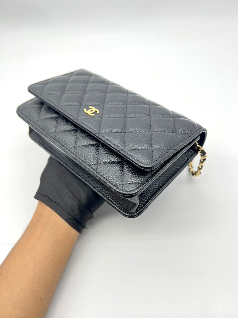 Classic WOC Black Caviar GHW