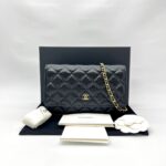 Classic WOC Black Caviar GHW