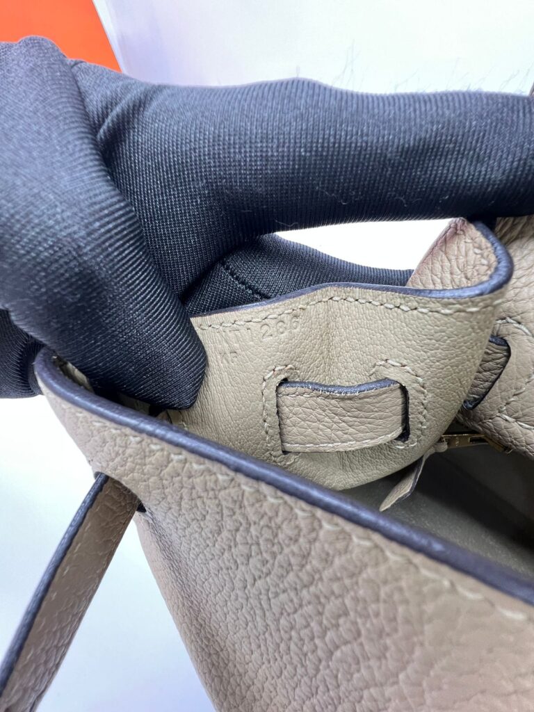 Kelly 28 Togo Trench GHW